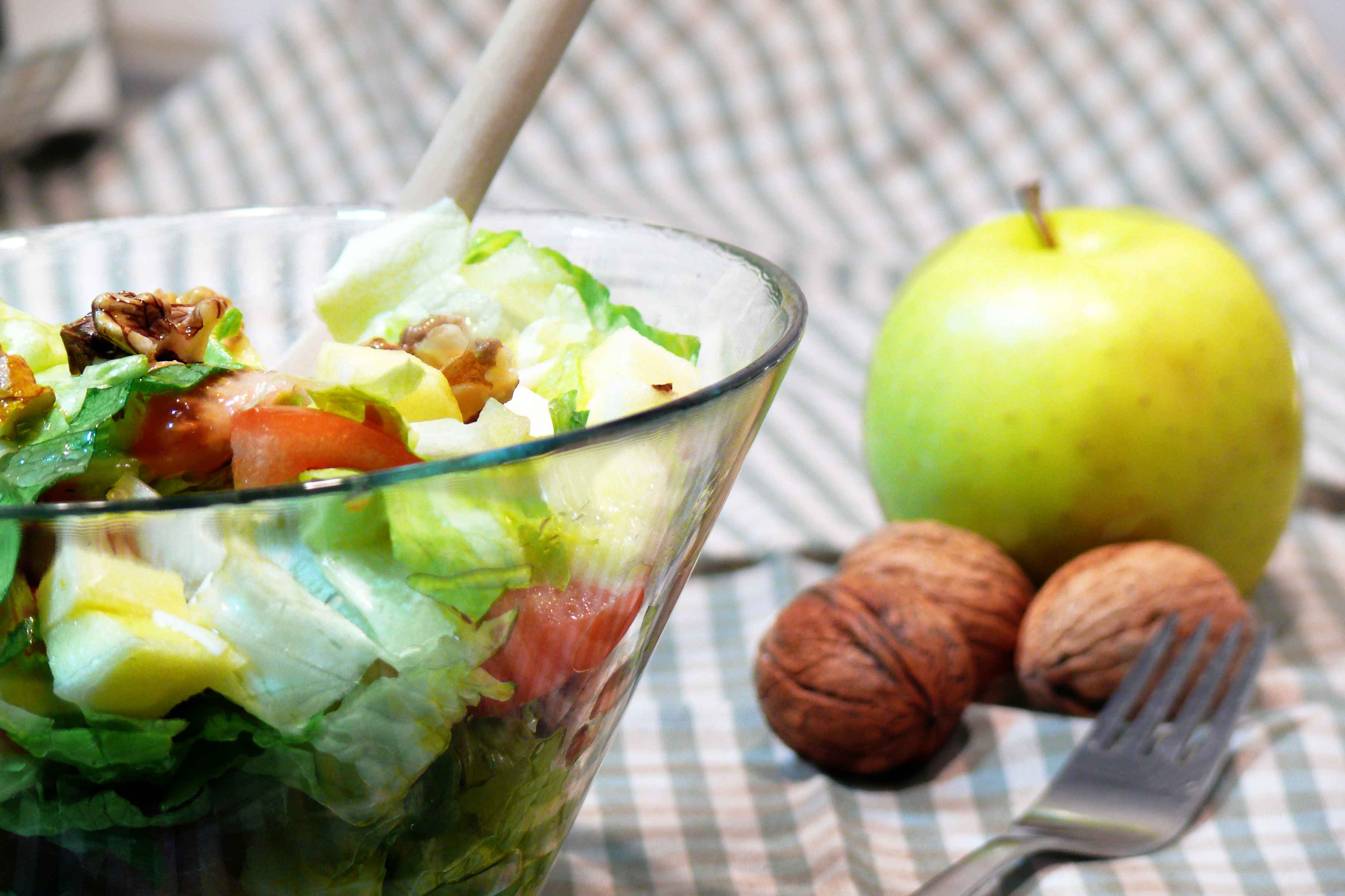 Recetas De Ensaladas : Manzana Y Nueces